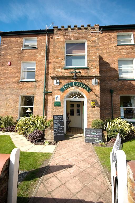 The Lawns Hotel Holt  Extérieur photo