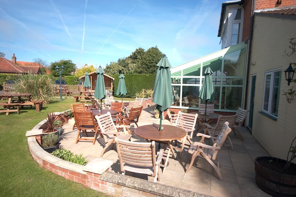 The Lawns Hotel Holt  Extérieur photo