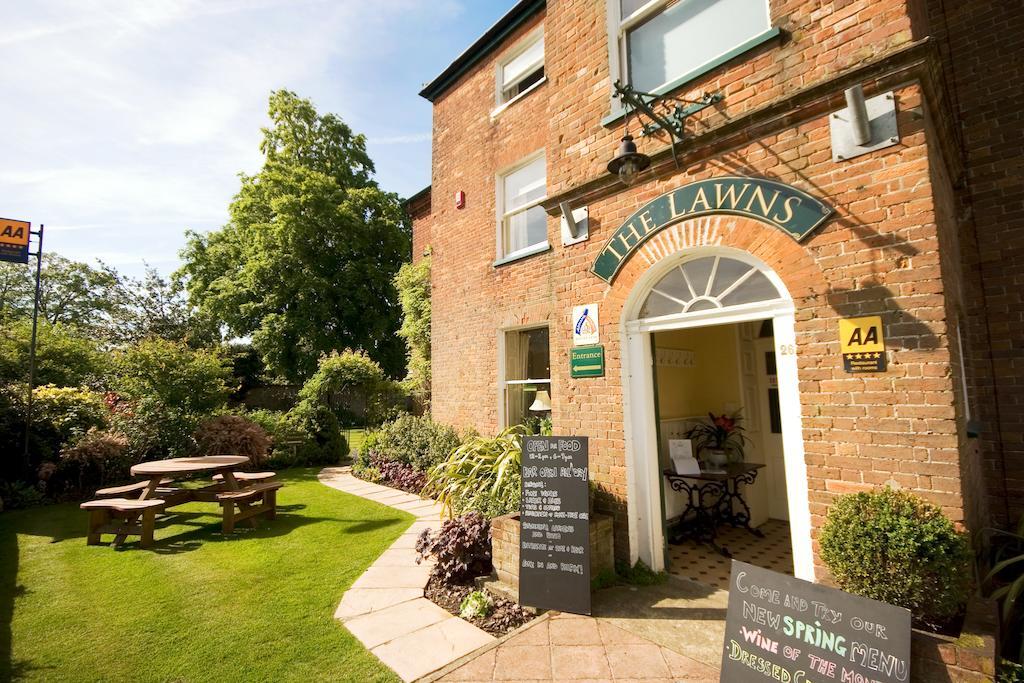 The Lawns Hotel Holt  Extérieur photo